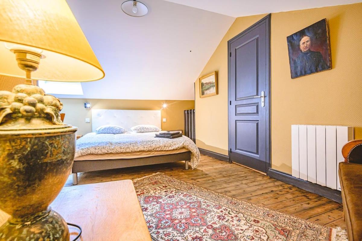 Suite Commodore Ch - Reims Centre Ville Екстер'єр фото